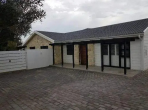 Grootendorst Holiday Home