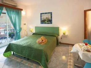 Bed  Breakfast La Brezza