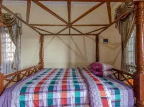Joglo Kalkun Guest House