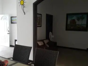 Hospedaje Solymar Sarie Bay