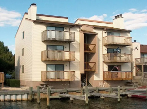 Waterside Six 302 2 Br Condo by RedAwning