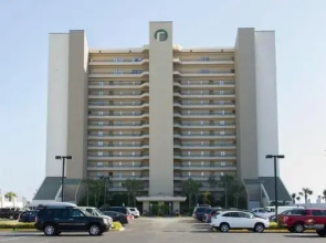 Emerald Towers 0104