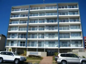 Oceanic, Unit 14, 8-12 North Street