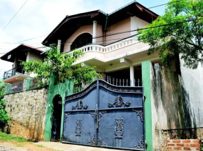 Moon Villa