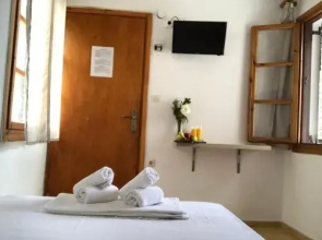 Porto Guest House Skiathos
