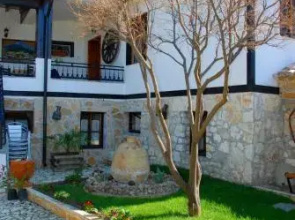 KRIS Guesthouse