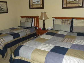 Woodbridge Condos
