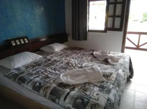 Small Porto Hotel