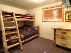 Gold Rush Lodge Retreat