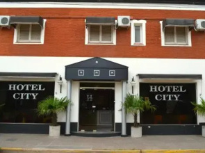 Lujan City Hotel