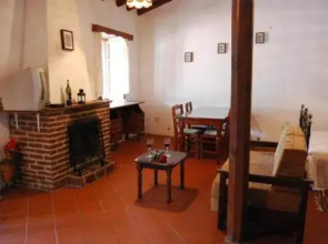 Xenis House