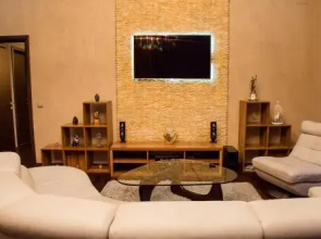Royal Palace - City Center Accommodation