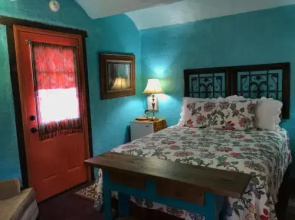 Eve's Garden Bed & Breakfast