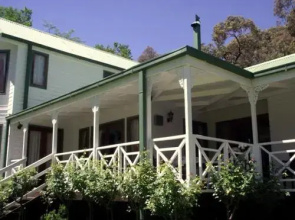 Kahara Maluti Lodge