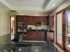 Casa Oasis Close to Beach Golf, Surf and More by RedAwning