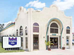 Knights Inn Ontario