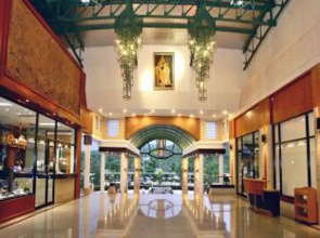 Naraihill Golf Resort and Country Club Hotel