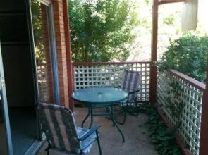 Bright's Wombat's Retreat