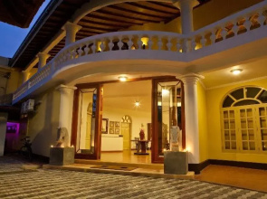 LagoonBeach Villa