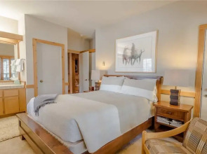 Wildflower 607 - 3 Br Condo