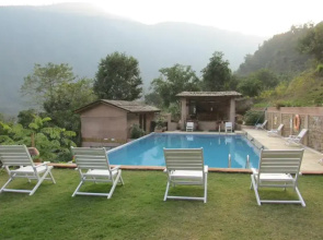 Summit River Lodge