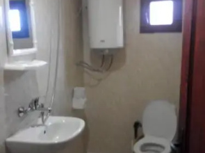 Vyara Guest House