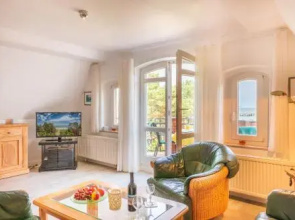 Villa Glückspilz by Rujana