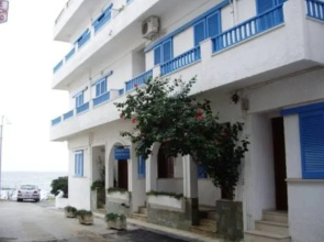 Amaryllis Apartments