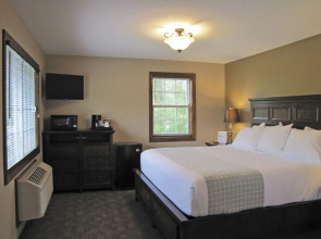Creekside Retreat