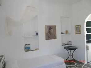 Eva Villa