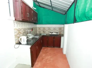 Marari Charlys Homestay
