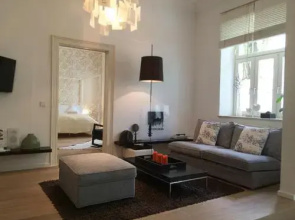 PURO Designer Apartment in the Center