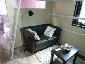 Oriental Modern Apartment 6