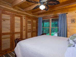 A Touch of Luxury Cabin