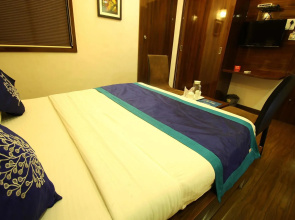 OYO Rooms Race Course Ring Road