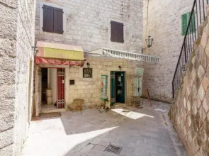 Apartment Old Town Vintage