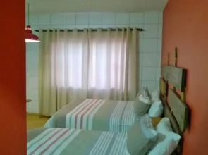 Colesberg Garage Motor Inn Accommodation