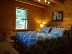 Lake Placid & Whiteface Grand Pines Lodge