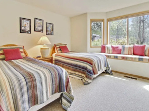 zRidge Condo 19