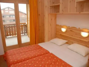 Pracondu SKI OUT & SUNNY apartments 2
