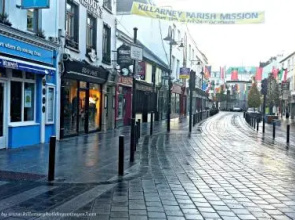 Killarney Holiday Home Luxury by Lakes