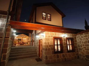 And Hotel