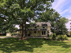 Triple Oak Farm Bed and Breakfast