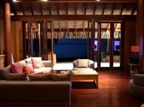 Villa Lagon by Tahiti Homes
