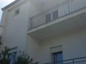 Apartment Mira