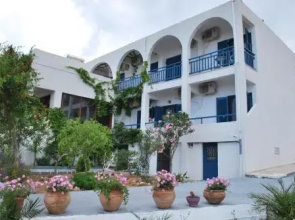 Hotel Flisvos
