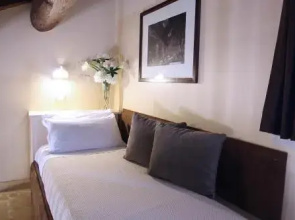B&B Catillo