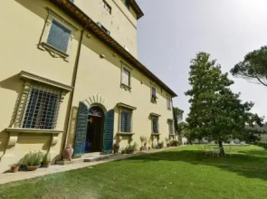 Residenza d'Epoca Torre Dei Lari