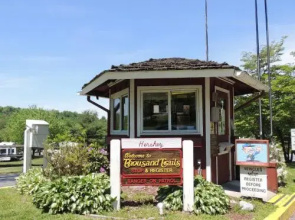 Hershey Camping Resort Loft Park Model 8