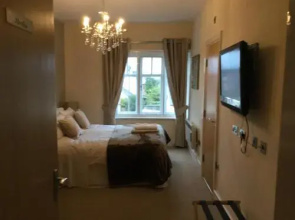 The Farndon
